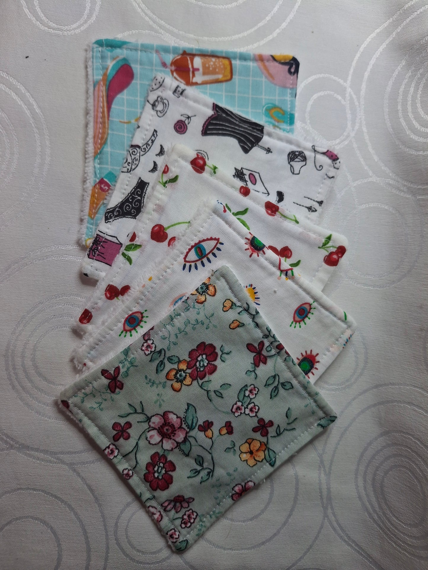 Lingettes démaquillantes par lot de 5